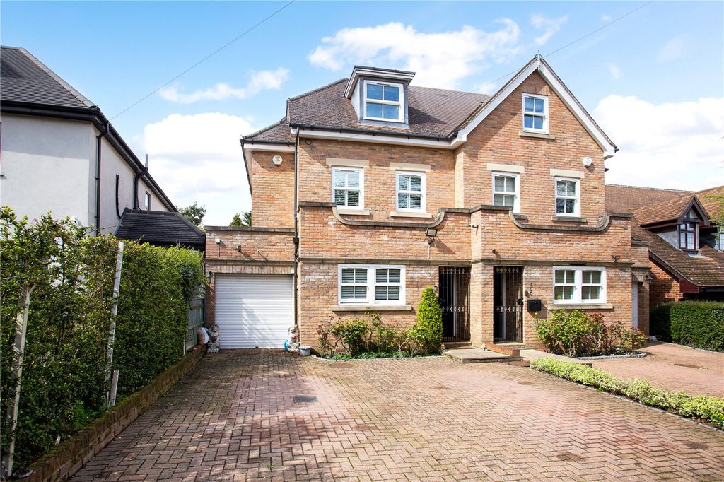 Property photo 1 of 10 External