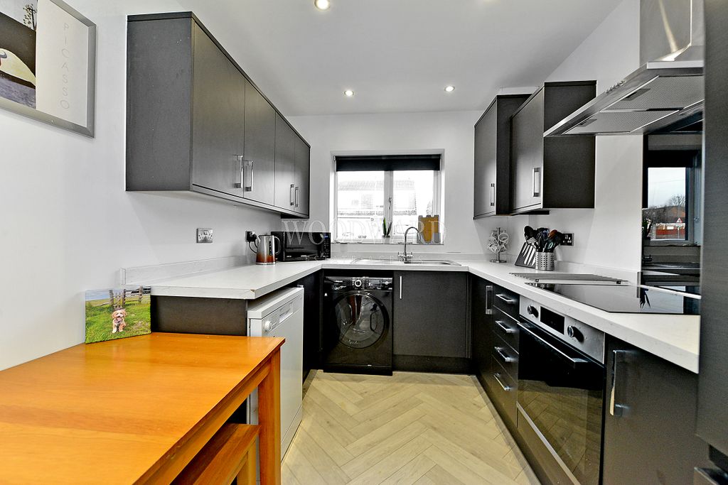 Property photo 3 of 18 Open Plan Living/Kitchen