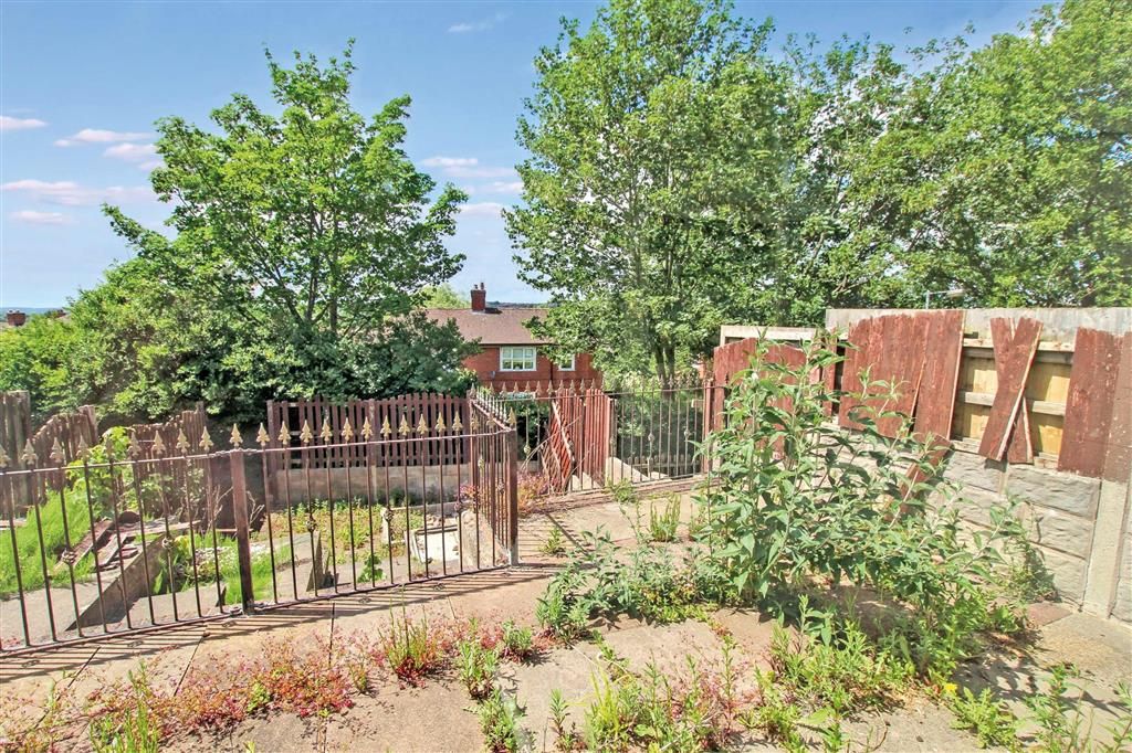 Property photo 2 of 5