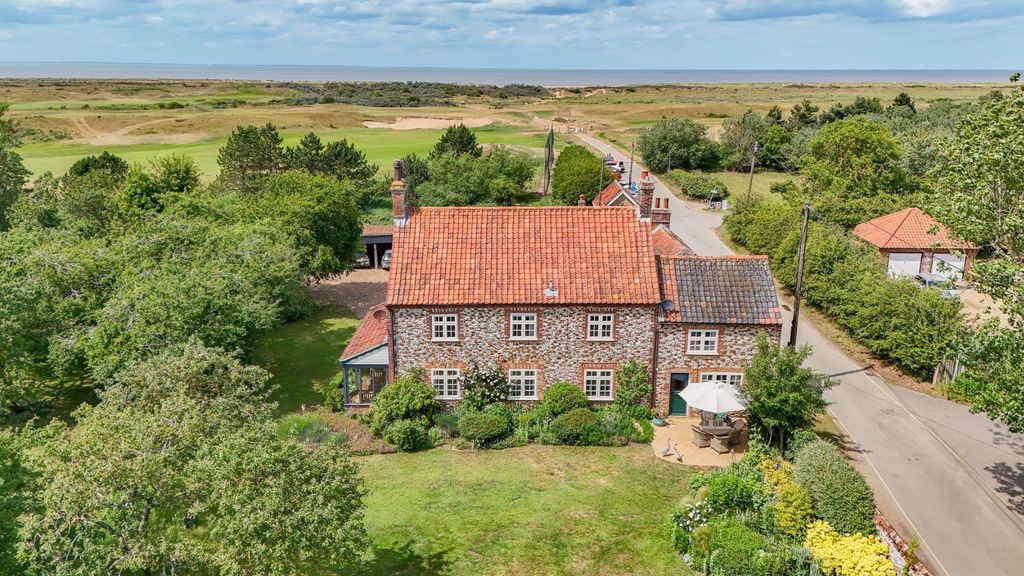 Property photo 2 of 67 4201114