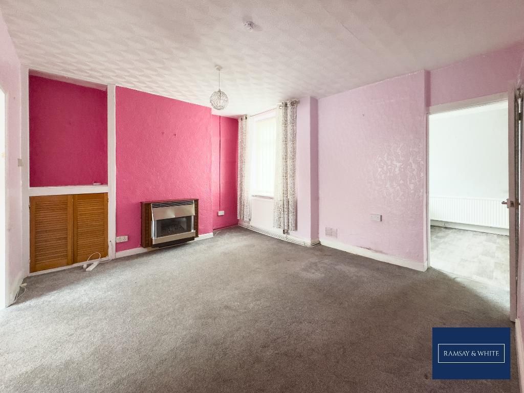 Property photo 3 of 11 Photo 3