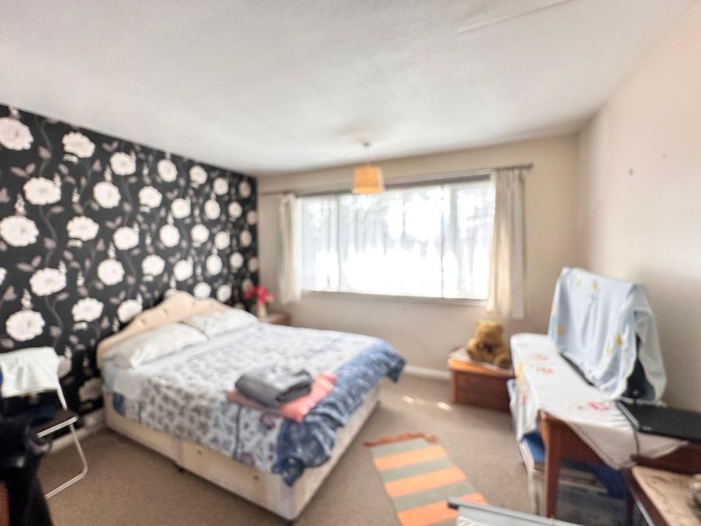 Property photo 1 of 9 Two Bedroom Terraced Property To Rent In Ub3