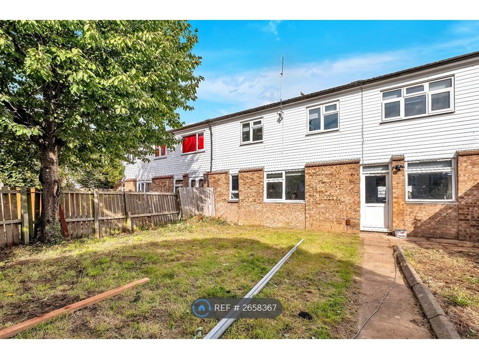 Property photo 3 of 35