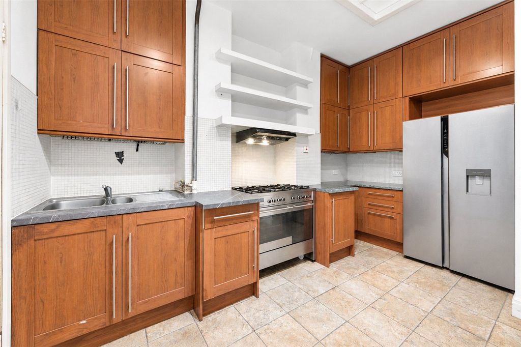 Property photo 2 of 13 Kitchen