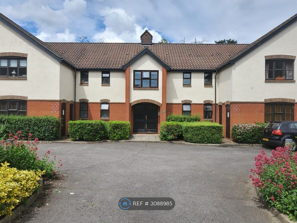 Property photo 1 of 12