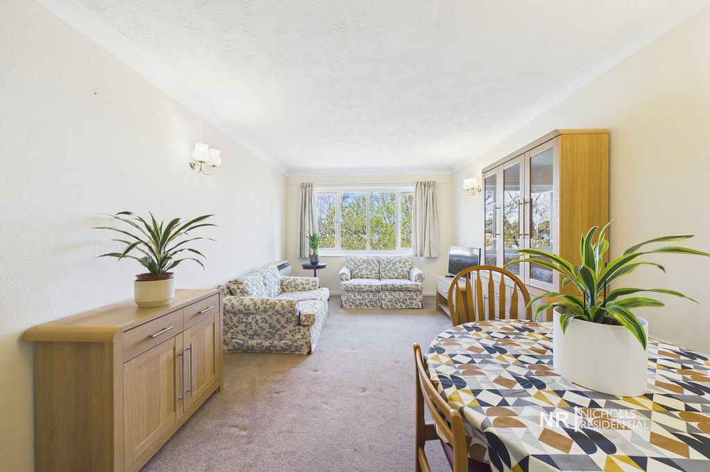 Property photo 2 of 11 Not Specified