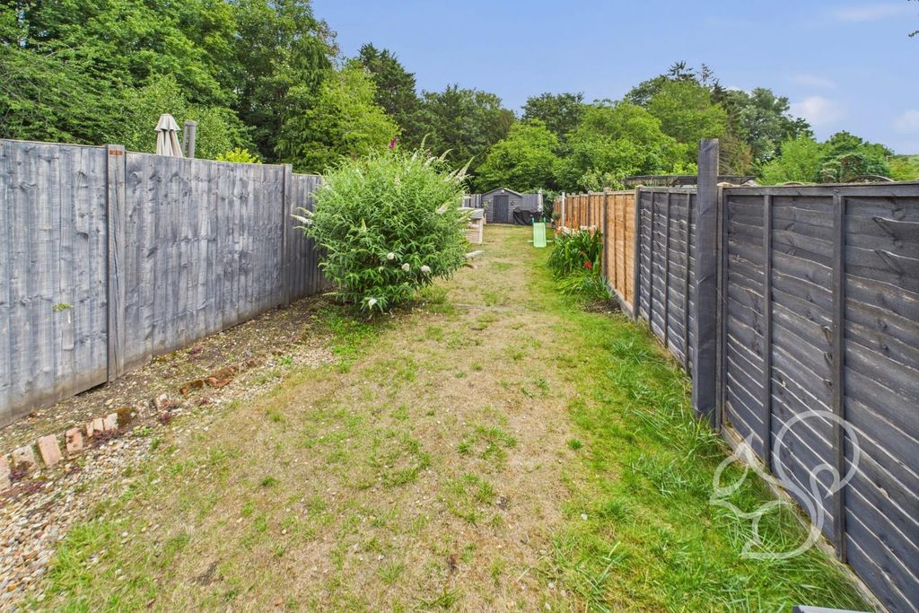 Property photo 3 of 20 Garden