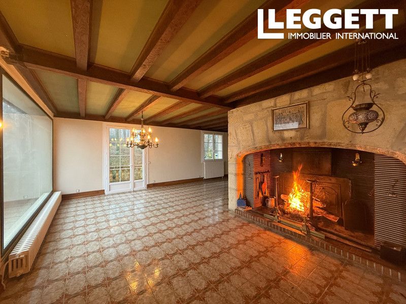 Property photo 2 of 10