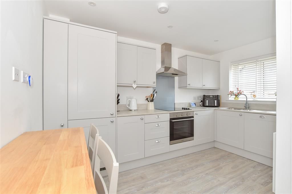 Property photo 2 of 15 Kitchen