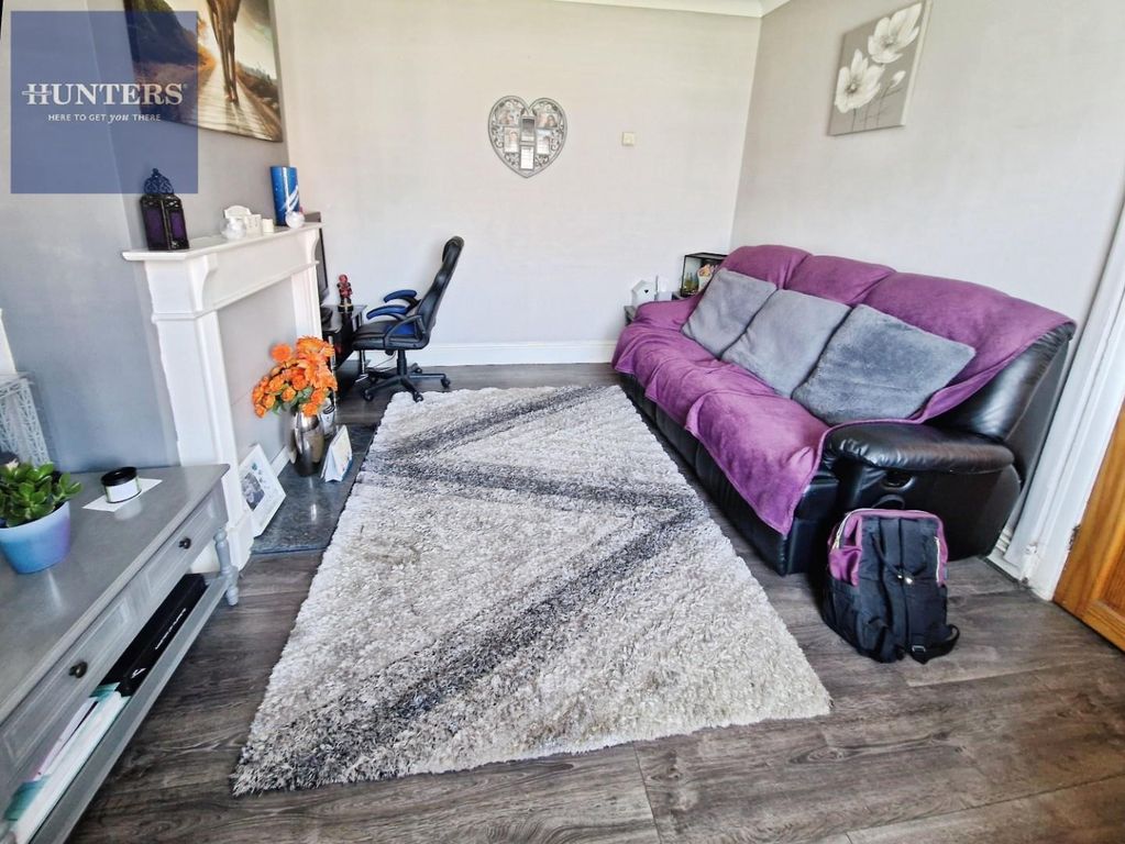 Property photo 2 of 13 d61c8E19-20250516_093406.Jpg