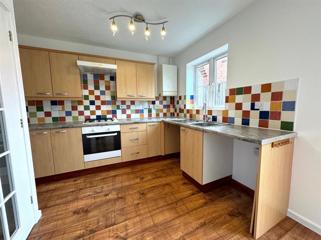 Property photo 3 of 12 31 Maylam Gardens Kitchen 2.Jpg