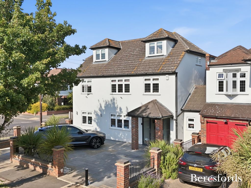 Property photo 1 of 44 Picture No. 97