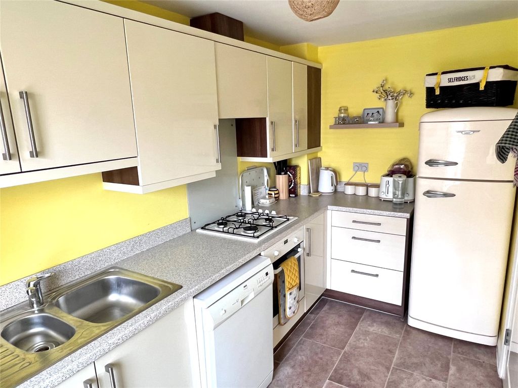Property photo 3 of 12 Picture No. 03
