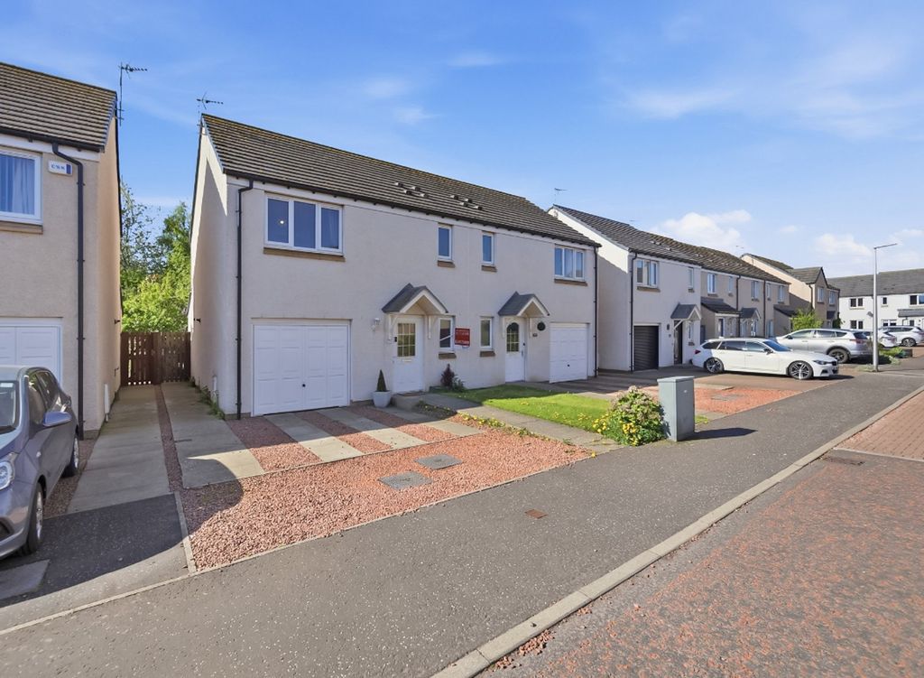 3 bed semi-detached house for sale15 Lignieres Way, Dunbar, East Lothian EH42