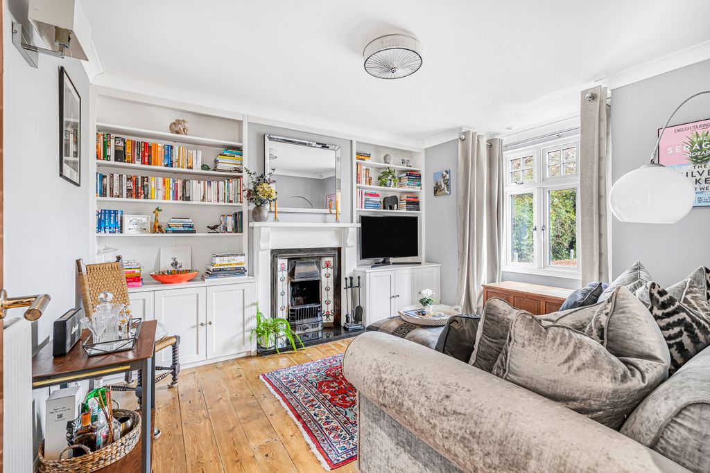 Property photo 2 of 30 1341248