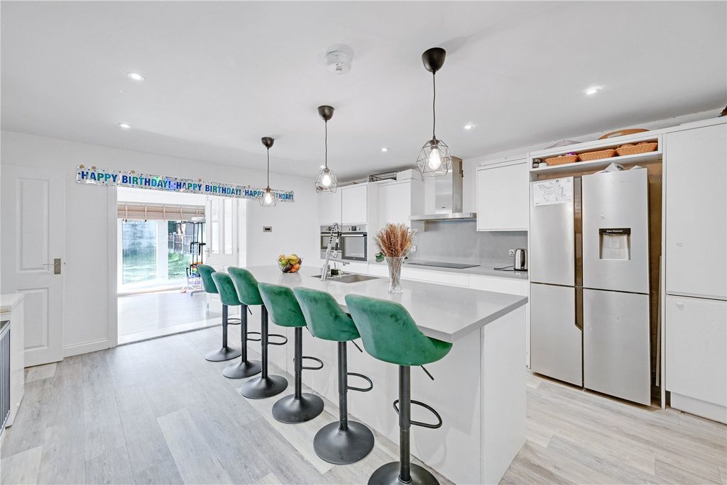 Property photo 1 of 13 1