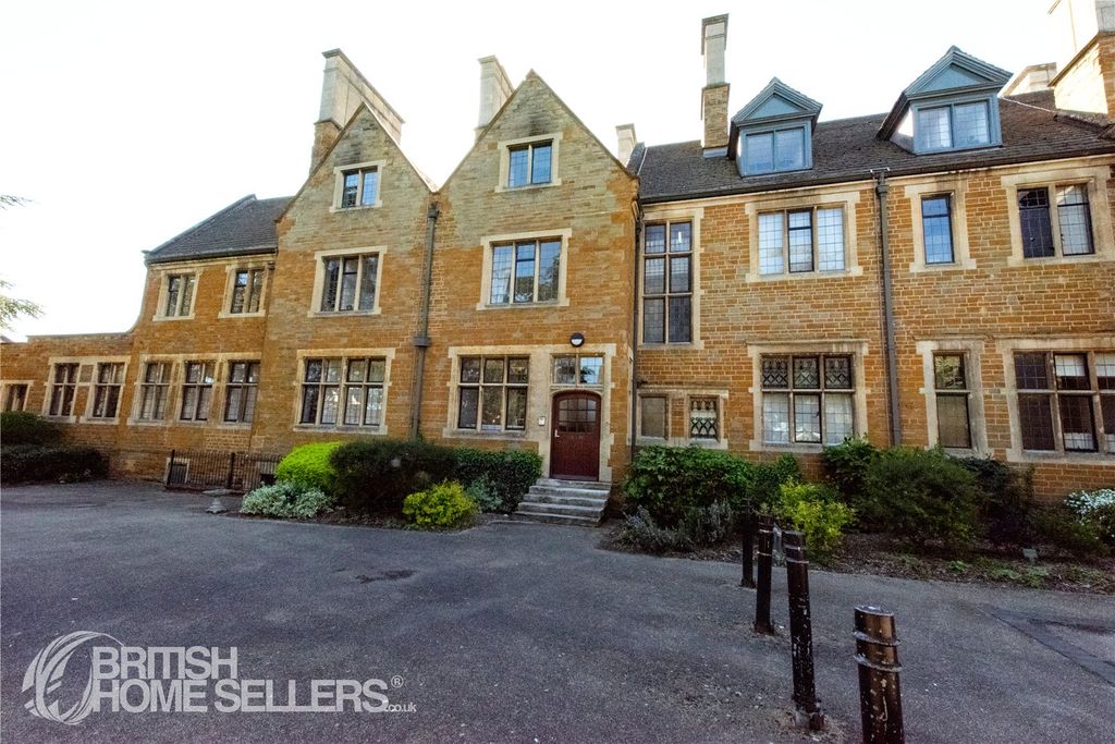 Additional image 23 of 2 bed flat for saleWoolston Close, Northampton, Northamptonshire NN3