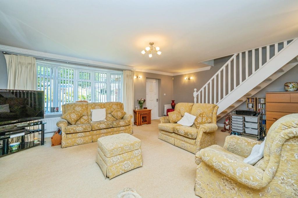 Property photo 3 of 30 152Overwoodsroad28Of32.Jpg