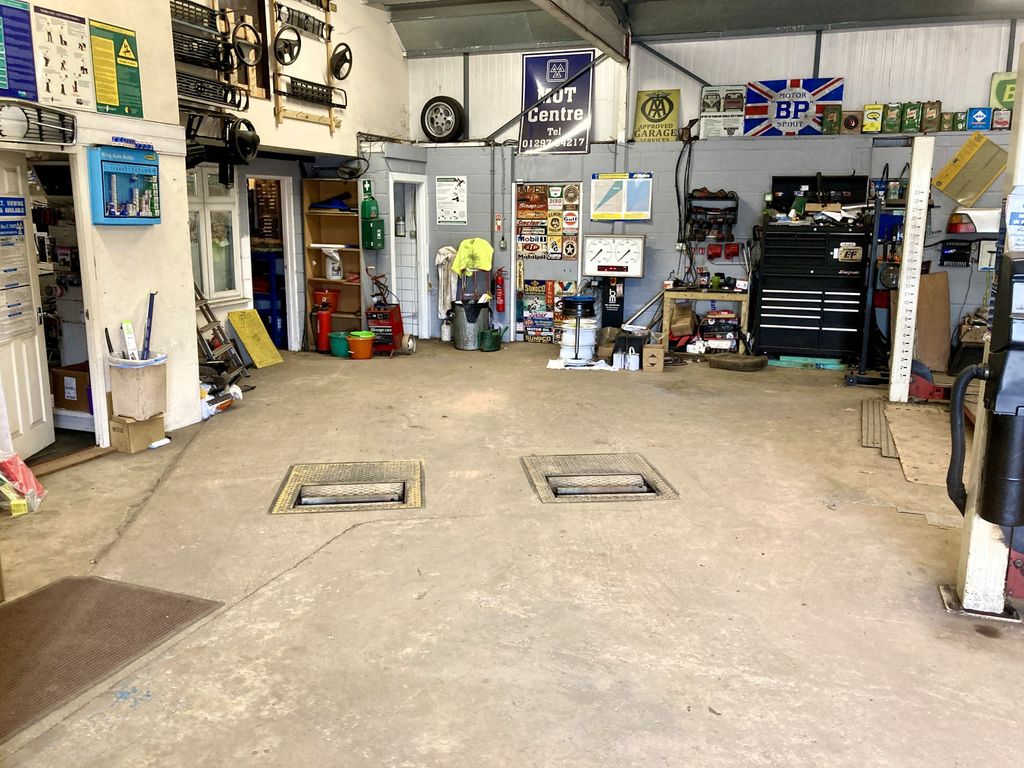 Property photo 3 of 7