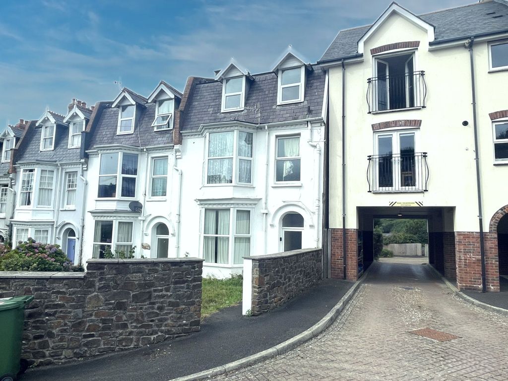 Property photo 1 of 12 Picture No. 01