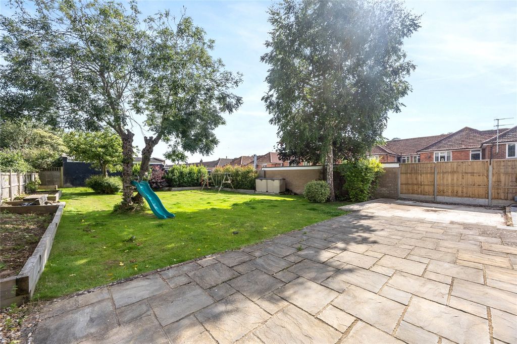 Property photo 2 of 21 Picture No. 42