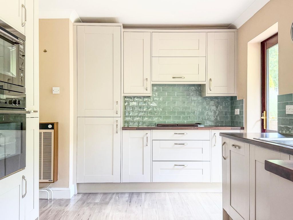 Property photo 3 of 31 Akeman Residential