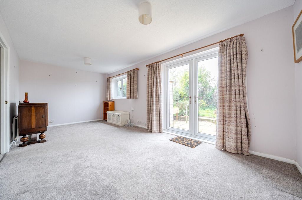 Property photo 2 of 11 Picture No. 03