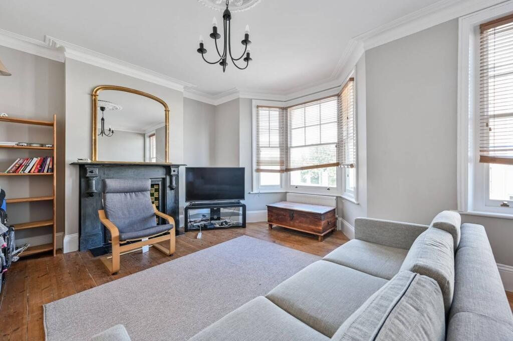 Property photo 1 of 25