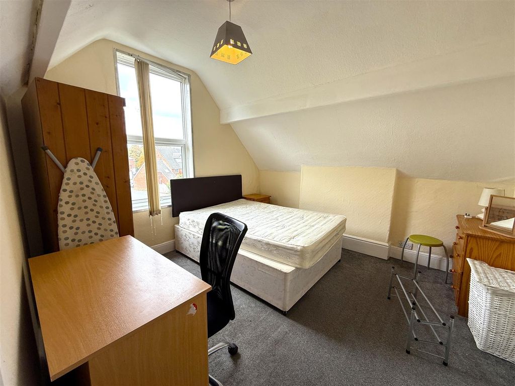 Property photo 2 of 14 Img_8238.Jpg