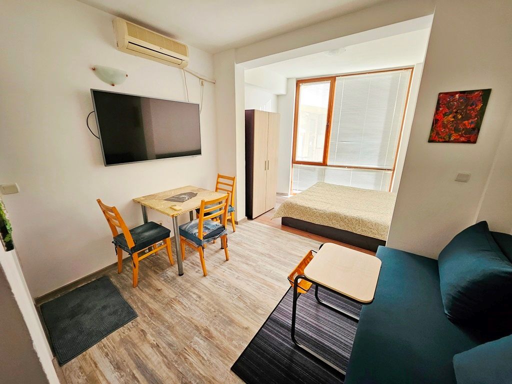 Property photo 3 of 10