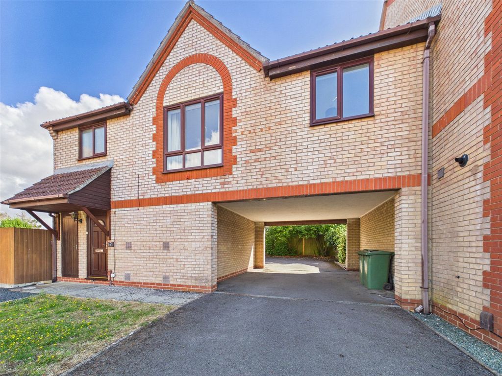 Property photo 1 of 11 Picture No. 13
