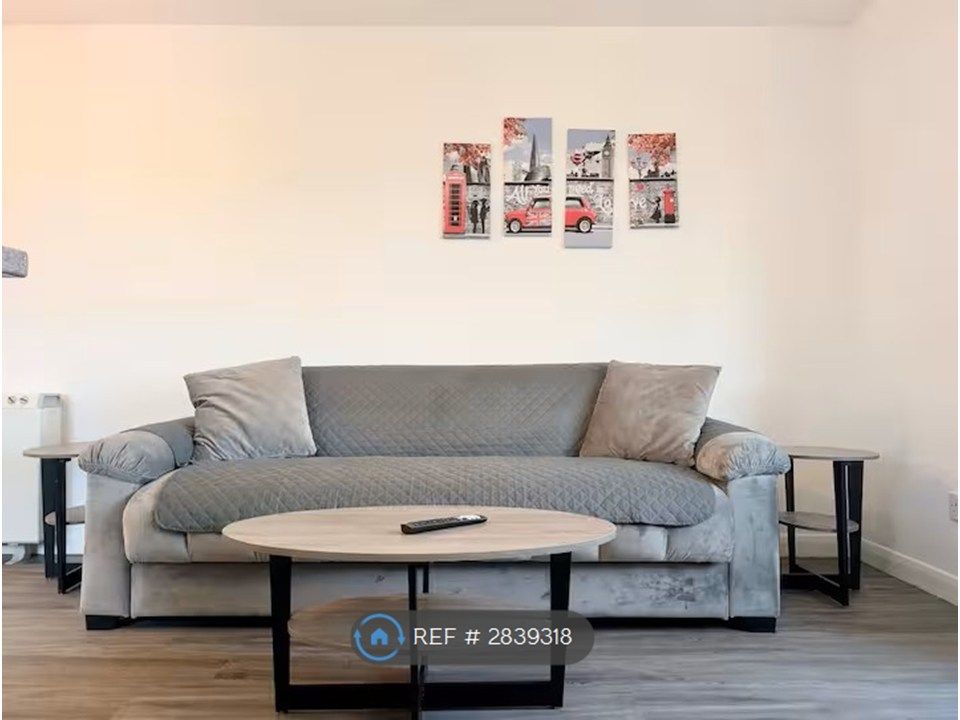 Property photo 2 of 23