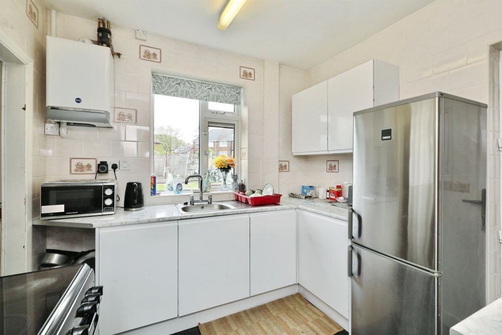 Property photo 3 of 17