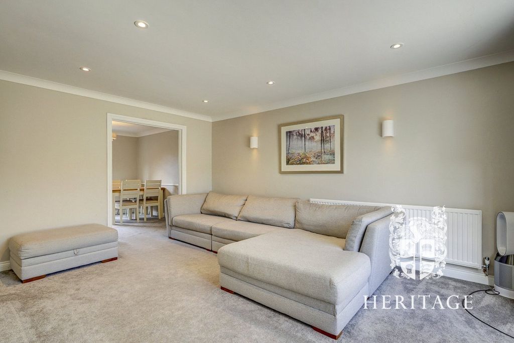 Property photo 2 of 22 Picture No. 04