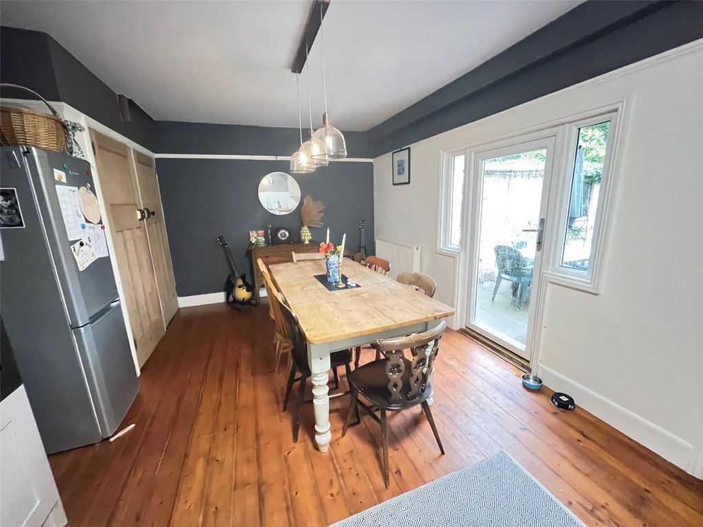 Property photo 3 of 27 Picture No. 08