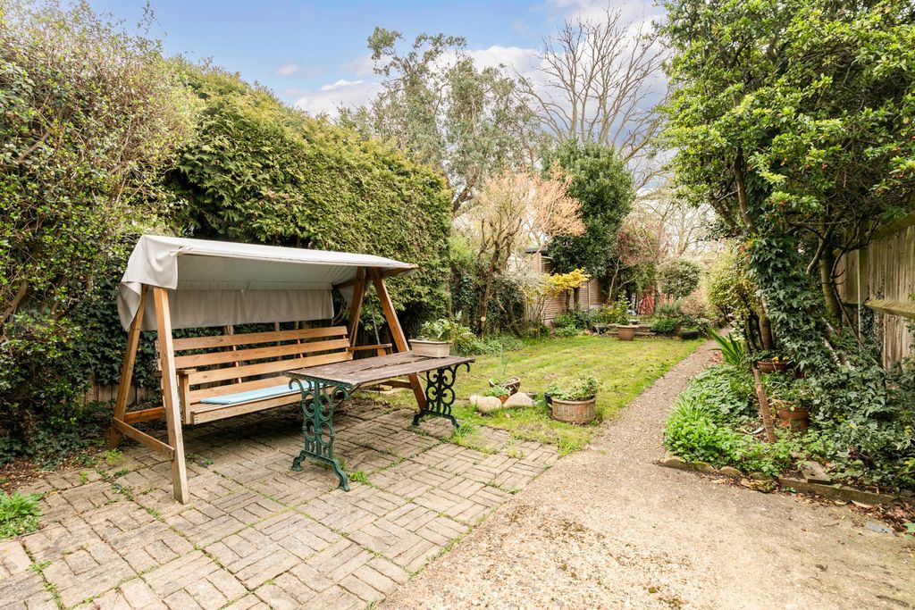 Property photo 3 of 14 Picture No. 01