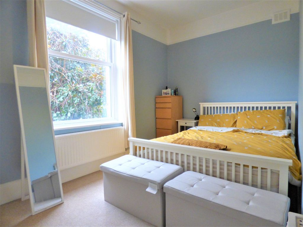 Property photo 3 of 5 Picture No. 06