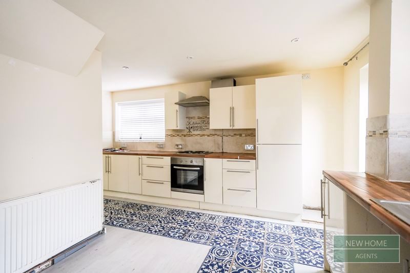 Property photo 2 of 22 Photo 22