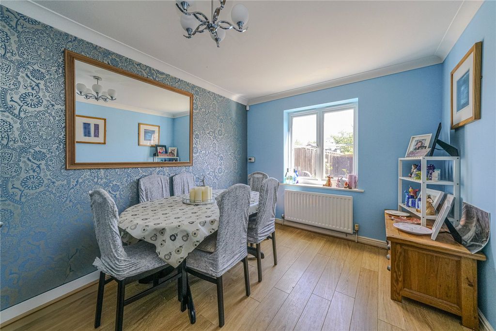 Property photo 3 of 10 Picture No. 01