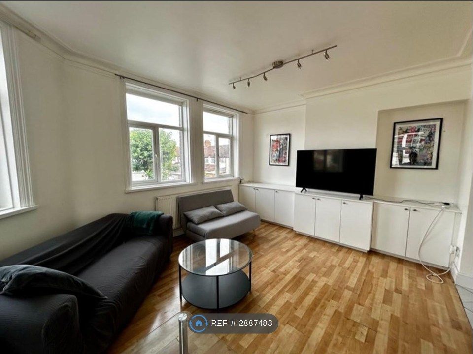 Property photo 2 of 11 Open Plan Lounge From A Different Angle