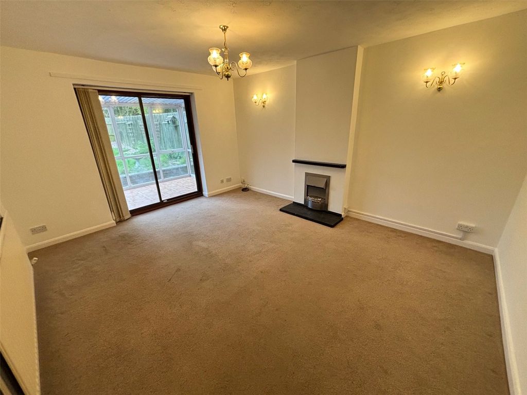 Property photo 2 of 14 Picture No. 25