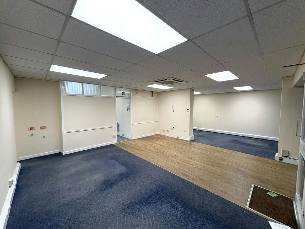 Property photo 3 of 4 Img_0383 E.Jpg