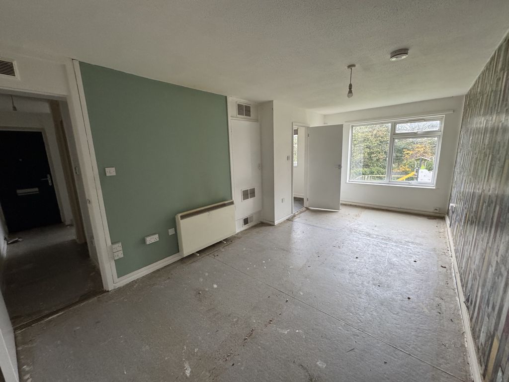 Property photo 3 of 8 Binder1.pdf_Page_13.Jpg