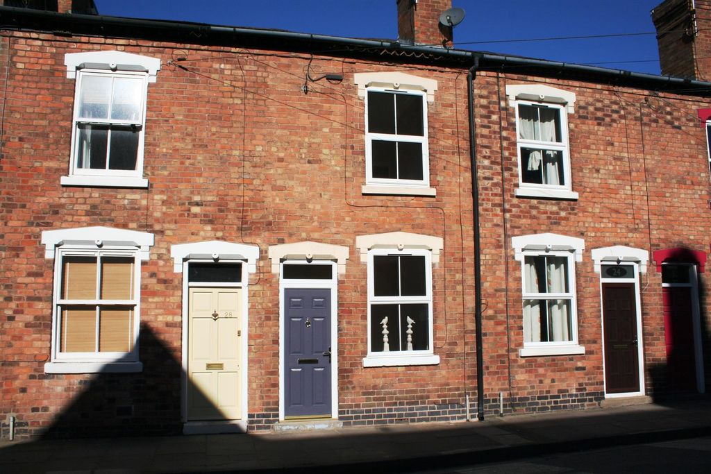 Property photo 1 of 5
