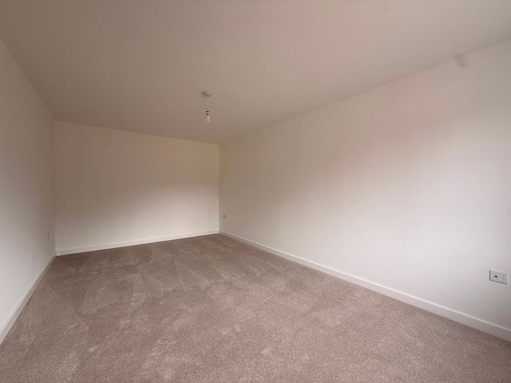 Property photo 2 of 10 Image