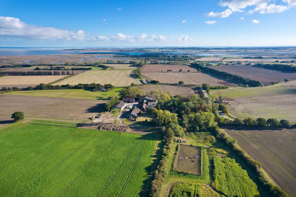 Additional image 13 of 8 bed farm for saleGreat Oakley Hall Estate, Essex CO12