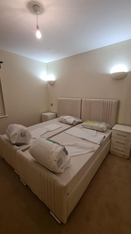 Property photo 2 of 8 Gallery