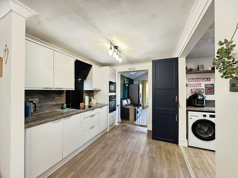 Property photo 3 of 20 Photo 15