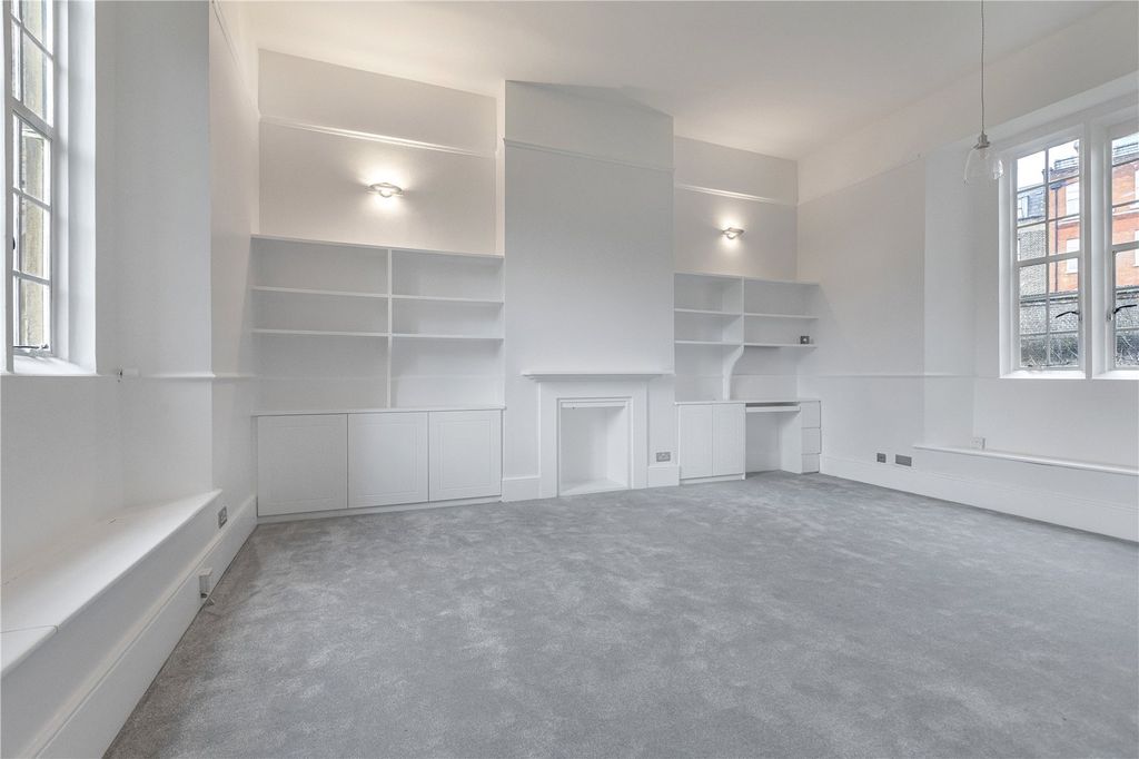 Property photo 1 of 12 Picture No. 01