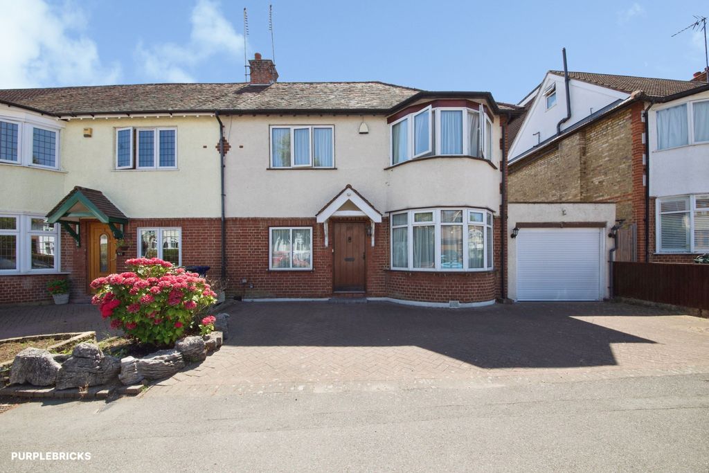 Property photo 1 of 22